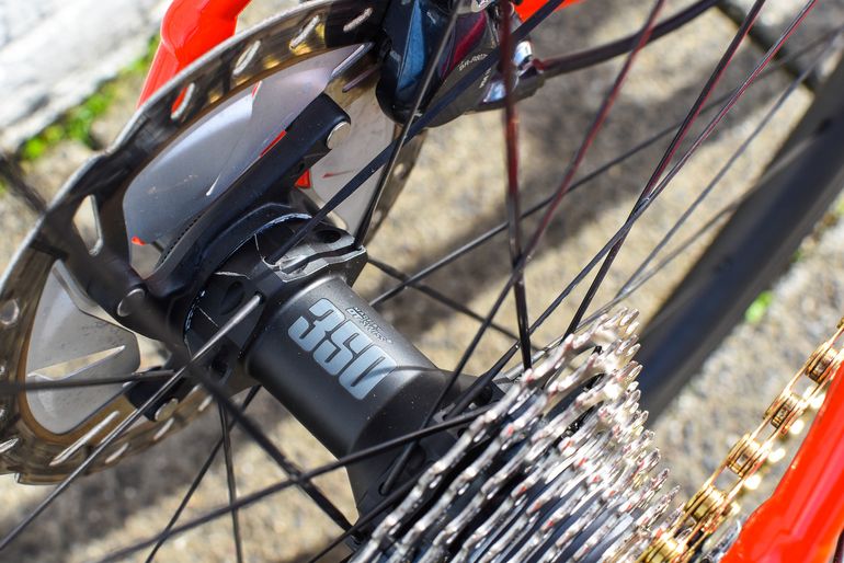 Used Specialized Allez Sprint Comp Disc 2021 Road & Gravel, Red — image 5 of 20