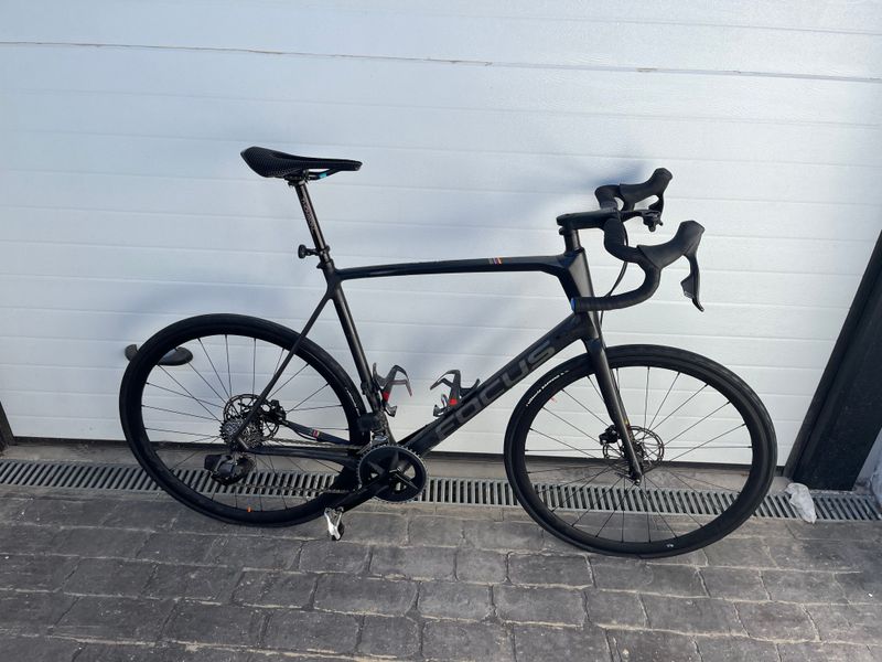 Used Focus Paralane SRAM Rival eTap AXS 2020 Road & Gravel