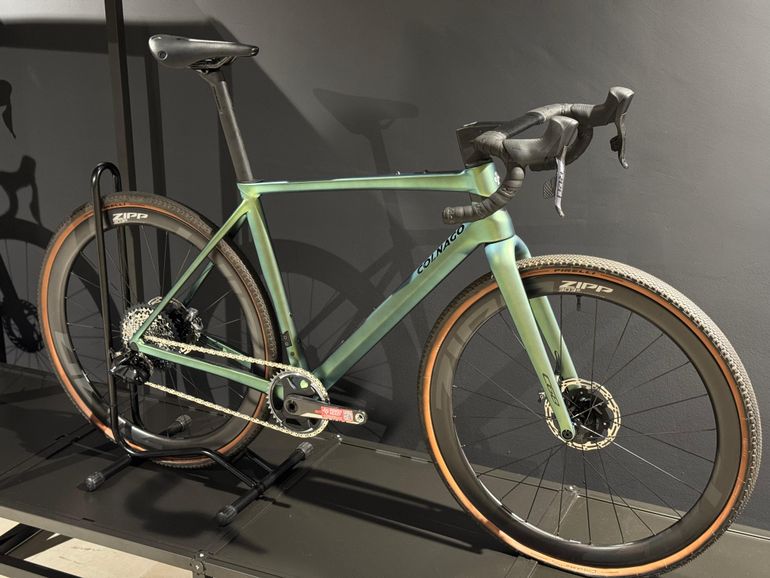 Used Colnago C68 GRAVEL MIS TELAIO 510 2024 Road & Gravel, Green — image 2 of 6