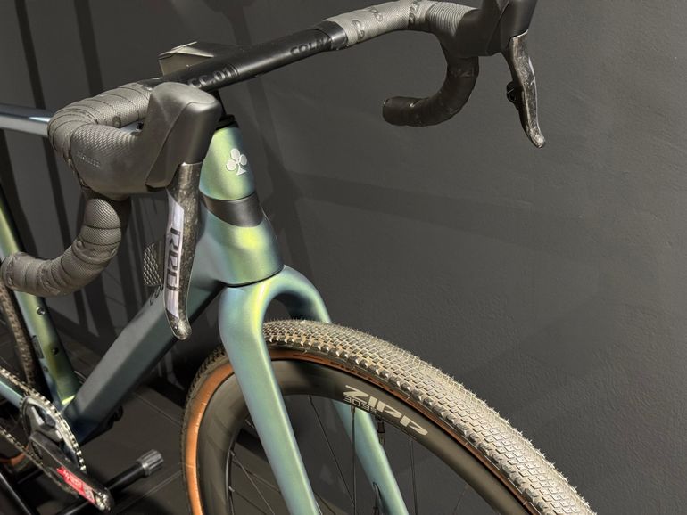 Used Colnago C68 GRAVEL MIS TELAIO 510 2024 Road & Gravel, Green — image 5 of 6