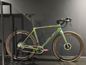 Used Colnago C68 GRAVEL MIS TELAIO 510 2024 Road & Gravel