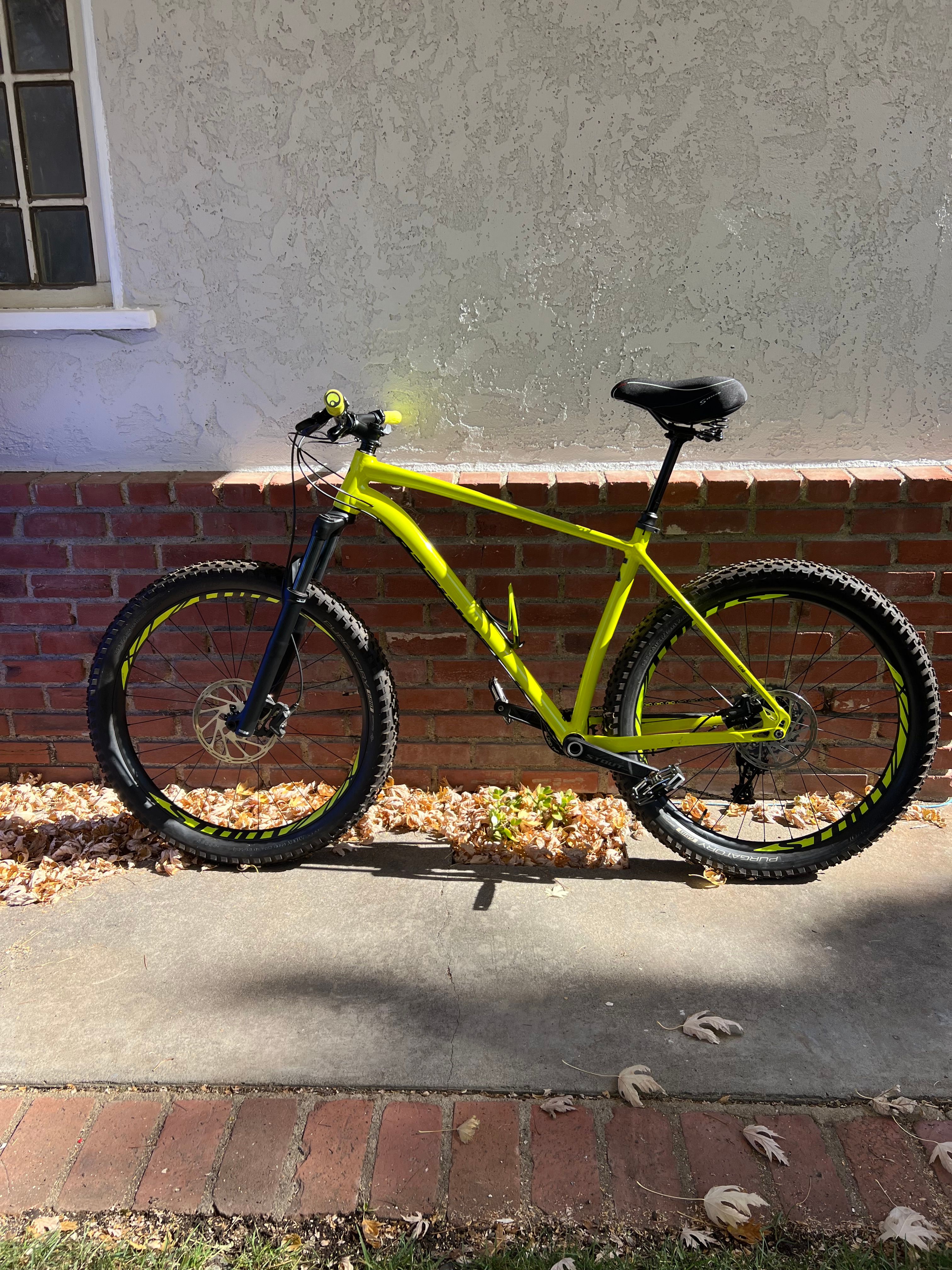 Specialized Fuse Comp 27.5 used in XL buycycle