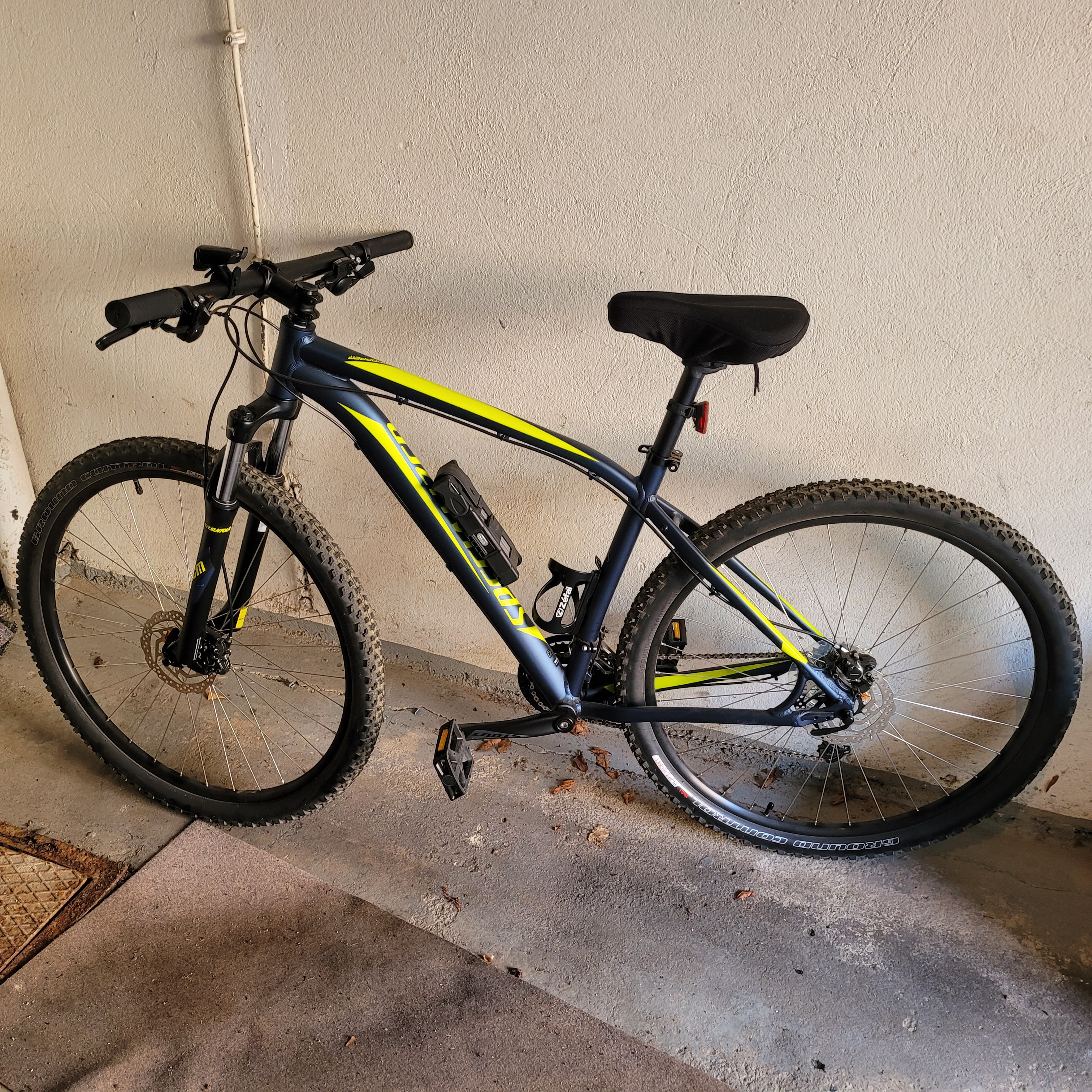 Specialized rockhopper 2025 sport 29 2017