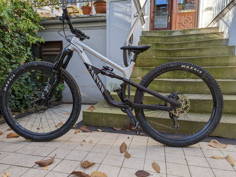 Used Canyon Spectral 125 AL 6 2022 Mountainbike — image 1 of 7