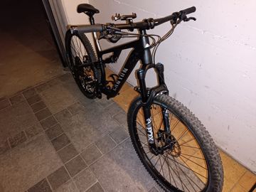 Canyon Neuron 7 2021 taglia XL 2021 Mountainbike usato, Nero — immagine 3 di 3