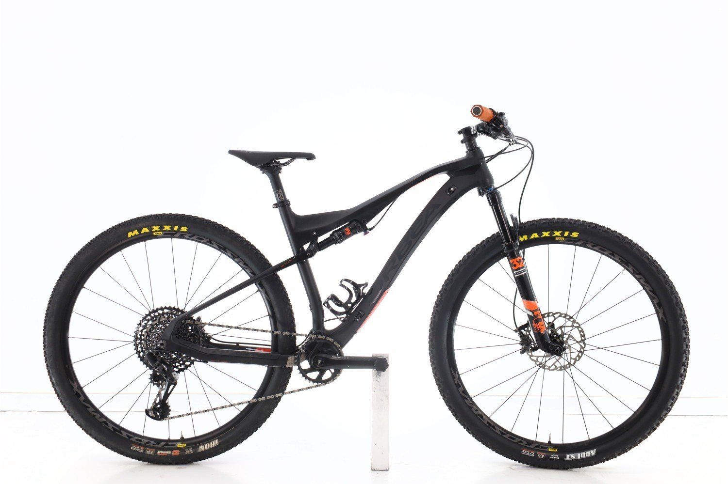 Orbea Oiz GX used in L | buycycle USA