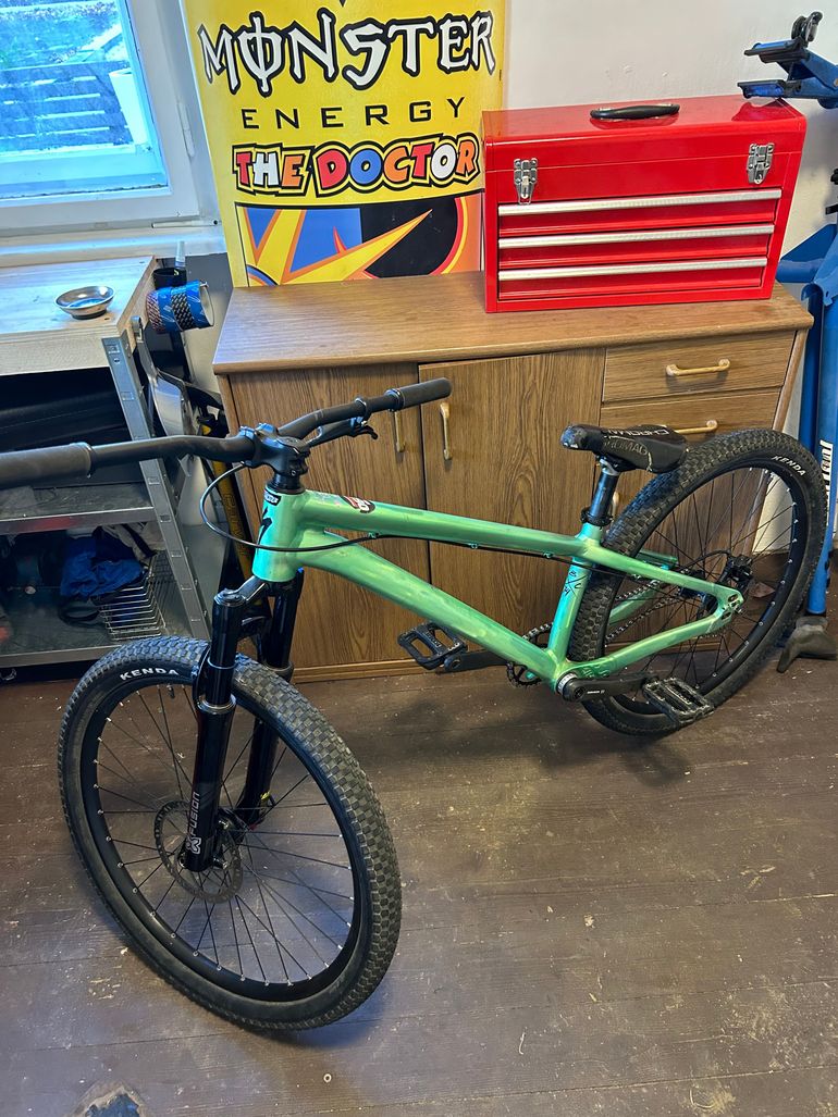 Used Specialized P.3 2021 2021 Mountainbike, Green, 26 — image 2 of 5