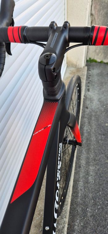 Used Wilier cento 10 SL 2023 Road & Gravel, Black — image 3 of 3