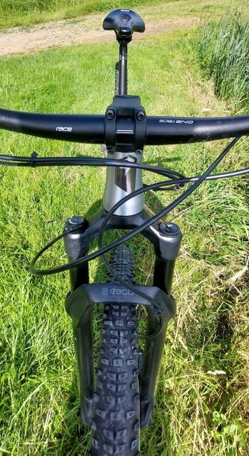 Used Superior XP 939 2022 2022 Mountainbike, Light Gray, 29 — image 3 of 7