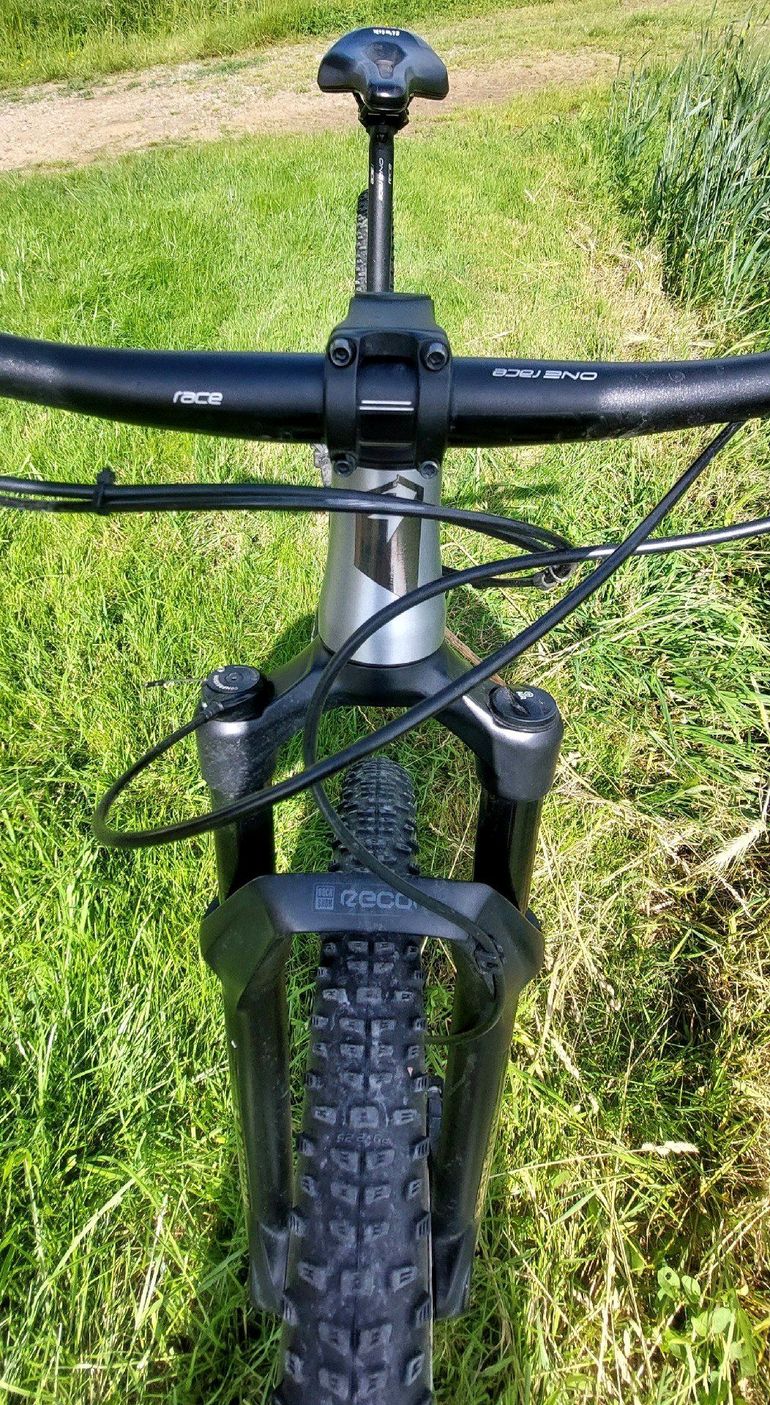 Used Superior XP 939 2022 2022 Mountainbike, Light Gray, 29 — image 3 of 7