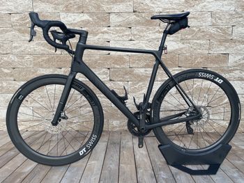 Canyon Endurace CF SLX Disc 9.0 LTD 2017 Road & Gravel usato, shop.filter.color.1 — immagine 3 di 8
