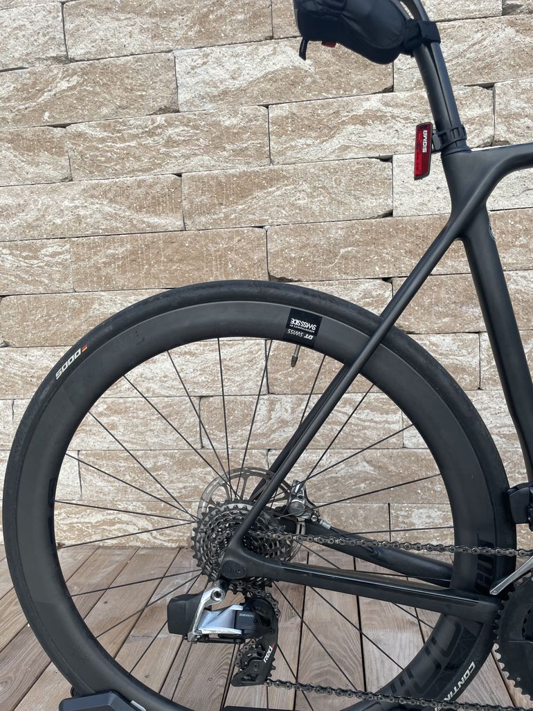 Canyon Endurace CF SLX Disc 9.0 LTD 2017 Road & Gravel usato, shop.filter.color.1 — immagine 2 di 8