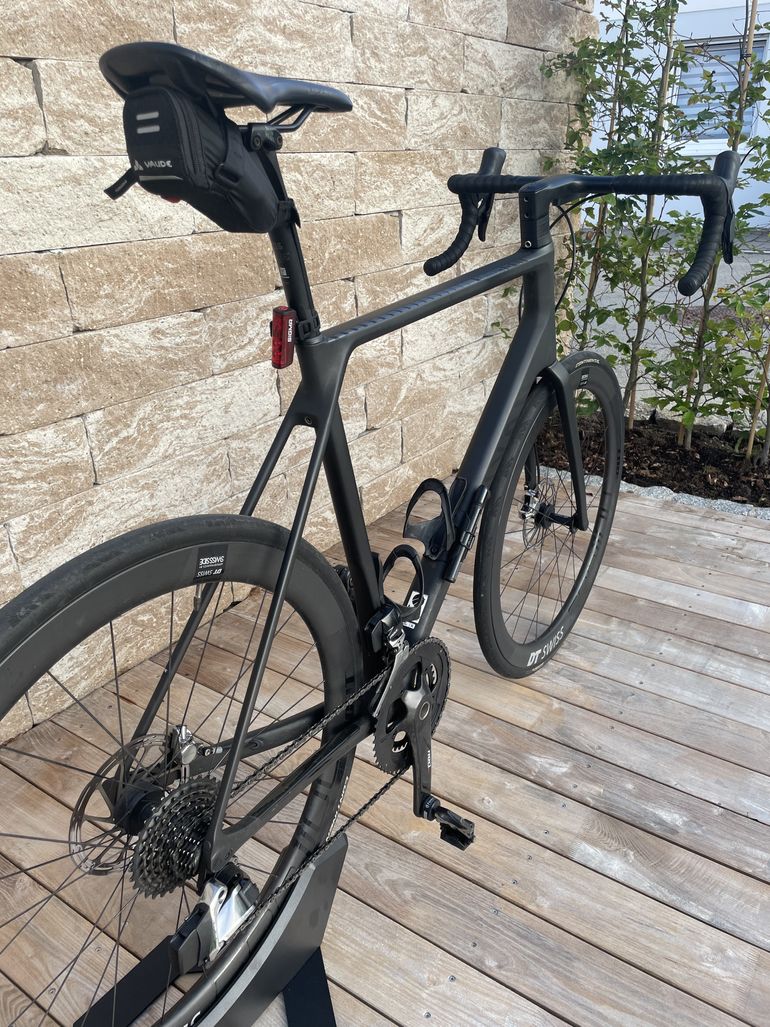 Canyon Endurace CF SLX Disc 9.0 LTD 2017 Road & Gravel usato, shop.filter.color.1 — immagine 8 di 8