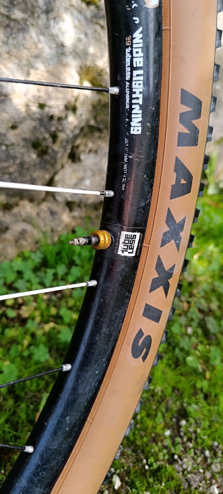 Used Niner AIR 9 RDO SRAM XX1 EAGLE GOLD 1 x 12V 2017 Mountainbike, Black — image 40 of 60