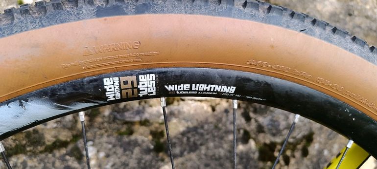 Used Niner AIR 9 RDO SRAM XX1 EAGLE GOLD 1 x 12V 2017 Mountainbike, Black — image 14 of 60