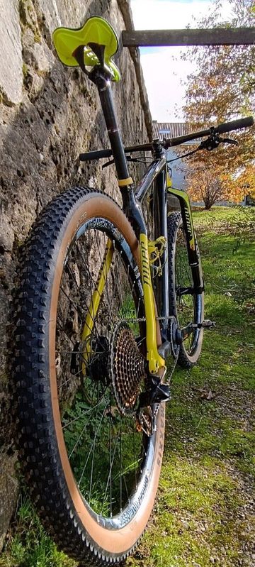 Used Niner AIR 9 RDO SRAM XX1 EAGLE GOLD 1 x 12V 2017 Mountainbike, Black — image 28 of 60
