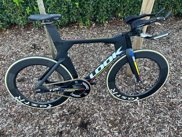 Used Look Pistefiets 2024 Road & Gravel, Black — image 2 of 13