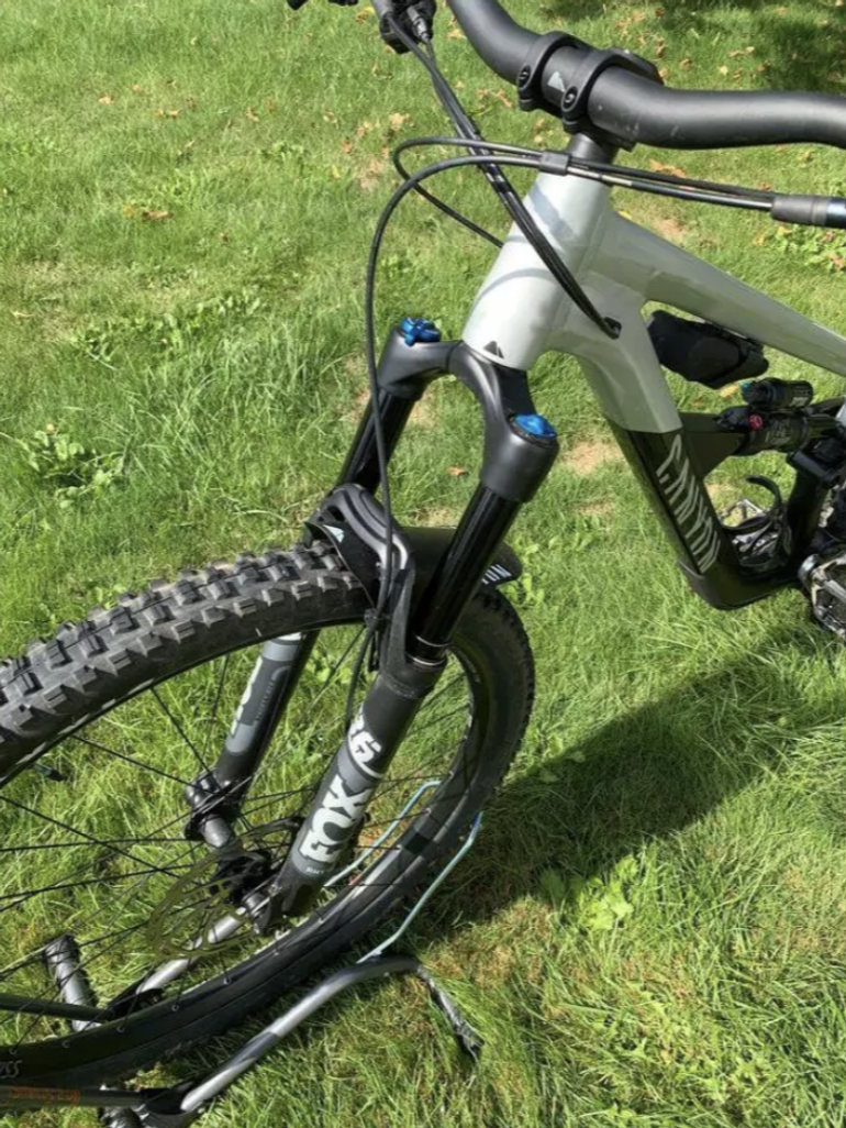 Used Canyon Spectral 125 AL 6 2022 Mountainbike — image 3 of 8