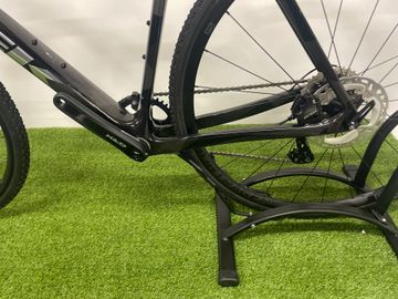 Used Trek Boone 6 2022 2022 Road & Gravel, Black — image 8 of 8