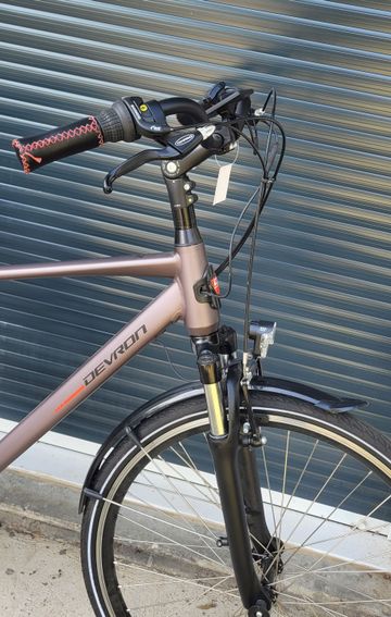 NO-LOGO Vélo électrique urbain 28221 28" DEVRON 2022 Road & Gravel d'occasion — image 4 sur 4