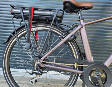 NO-LOGO Vélo électrique urbain 28221 28" DEVRON 2022 Road & Gravel d'occasion — image 3 sur 4