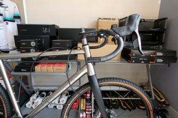 Used Lynskey GR300 SRAM Force AXS XPLR 1x 2024 Road & Gravel, Light Gray — image 26 of 32