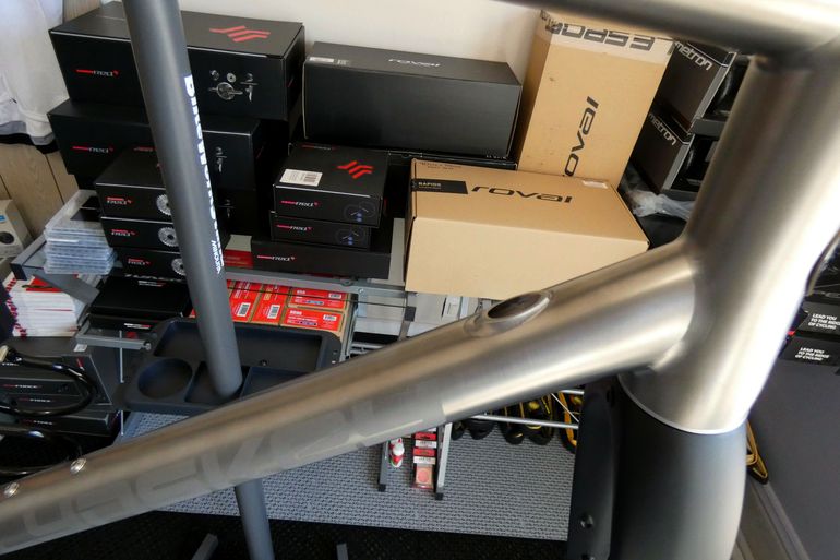 Used Lynskey GR300 SRAM Force AXS XPLR 1x 2024 Road & Gravel, Light Gray — image 12 of 32