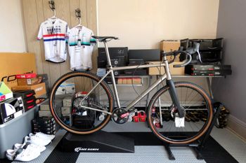 Used Lynskey GR300 SRAM Force AXS XPLR 1x 2024 Road & Gravel, Light Gray — image 1 of 32