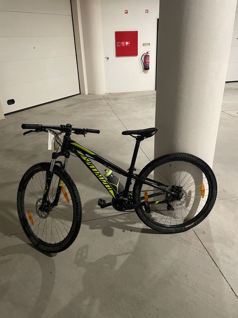 Specialized Hardrock Disc 650b gebruikt in XS buycycle Nederland