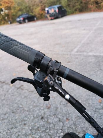 Used Trek Slash 9.7 2020 2020 Mountainbike, Black, 29 — image 10 of 10