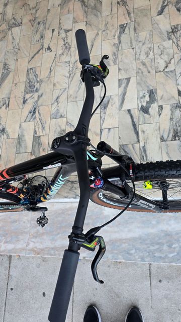 Tweedehands Specialized S-Works Epic 2023 2023 Mountainbike — afbeelding 2 van 19