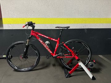 Used Specialized M4 FSR 2004 Mountainbike, Red — image 1 of 6