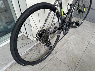 Brugt Colnago CLX Disc Ultegra 2019 2019 Road & Gravel — billede 5 af 8