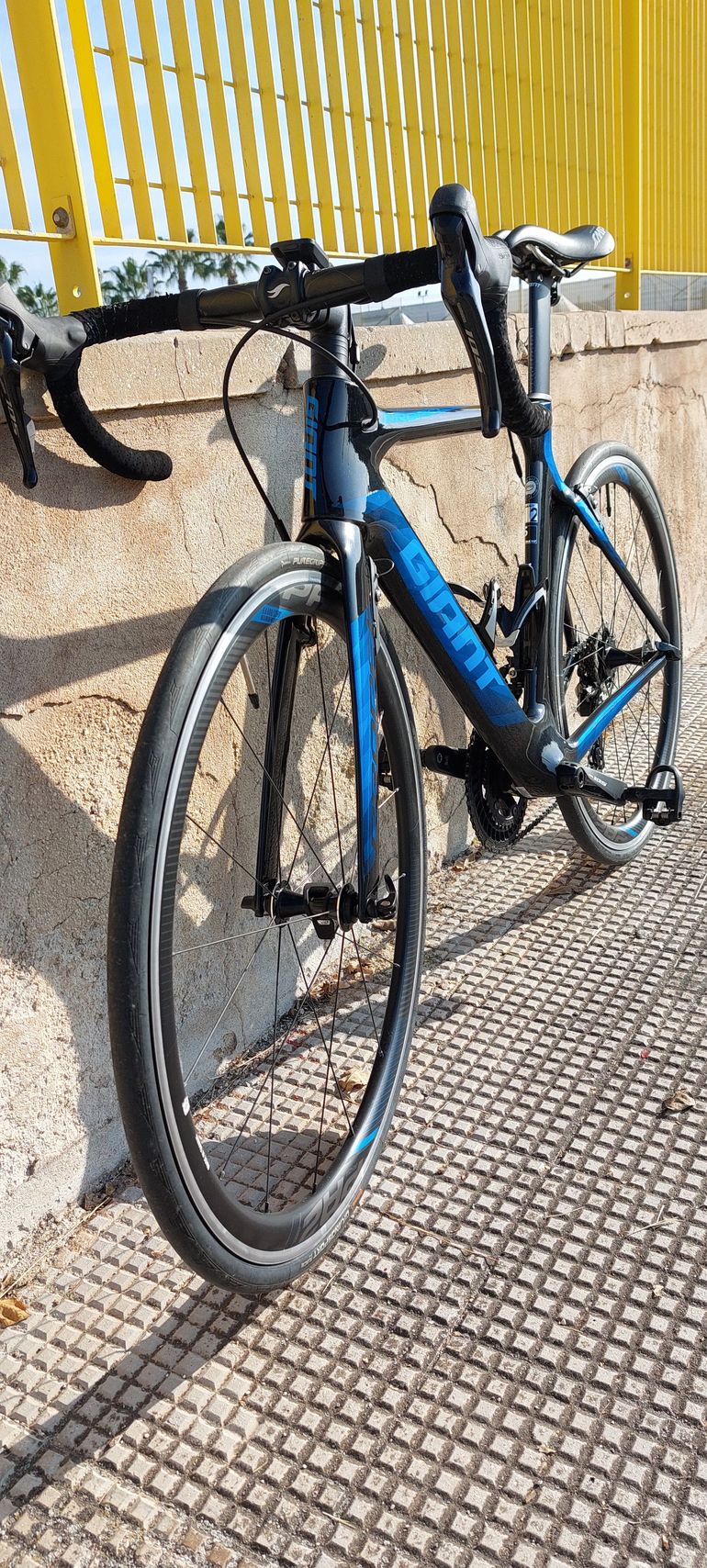 Giant Propel Advanced 2 used in S buycycle