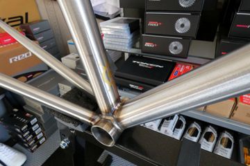 Used Alchemy Skylla 2016 Road & Gravel, Light Gray — image 12 of 29