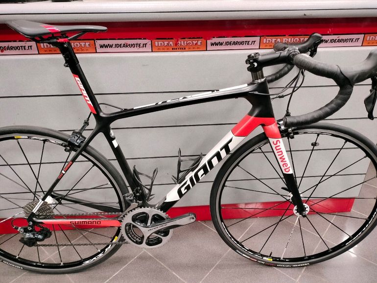 Giant TCR Advanced Pro Team used in LG buycycle