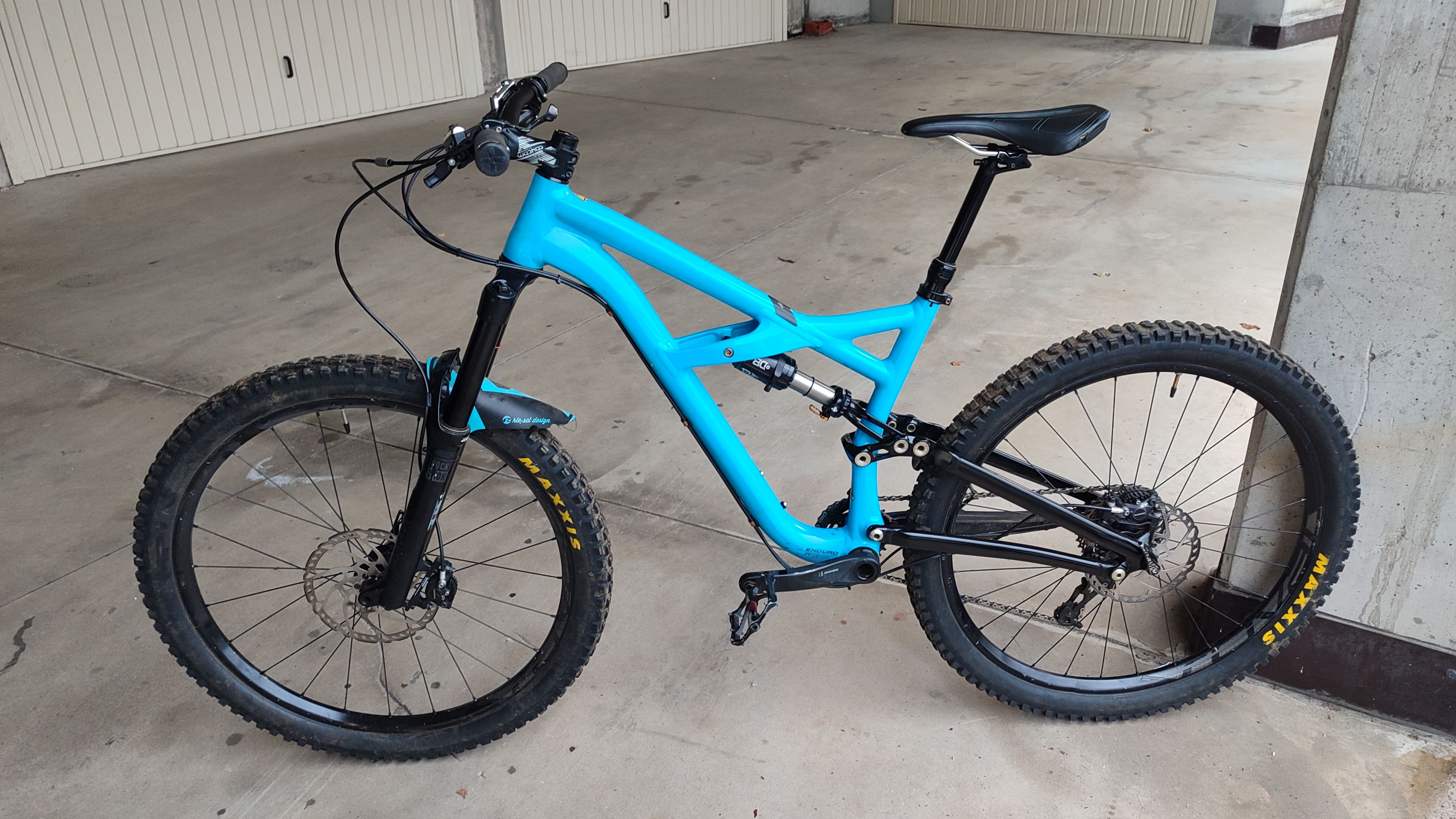 Specialized enduro comp 650b 2015 sale