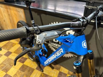 Mondraker NEAT RR SL 2024 2024 Mountainbike d'occasion — image 3 sur 3