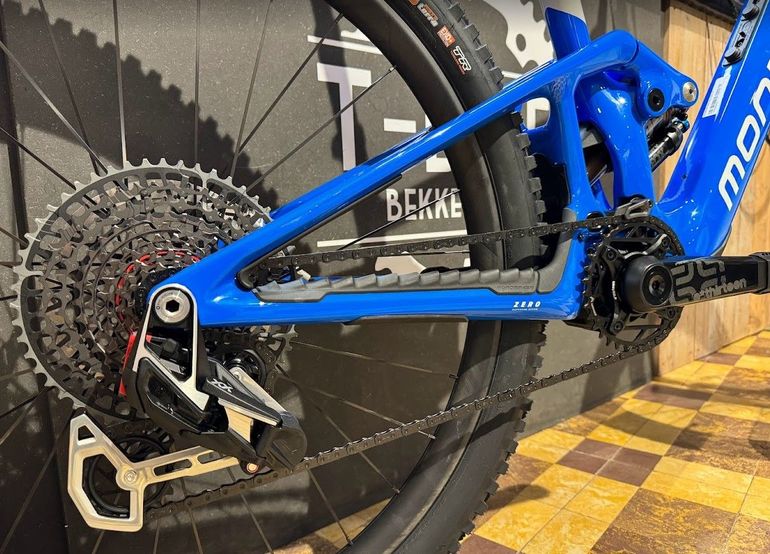 Mondraker NEAT RR SL 2024 2024 Mountainbike usato, Blu — immagine 2 di 3