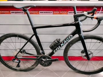Gebrauchtes Colnago V4Rs Disc Ultegra Di2 8100 w/Fulcrum Racing Wind 400 Wheels 2023 2023 Road & Gravel