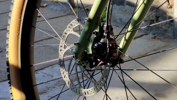 Used Surly Ghost Grappler 2022 Road & Gravel, Grün — image 10 of 10