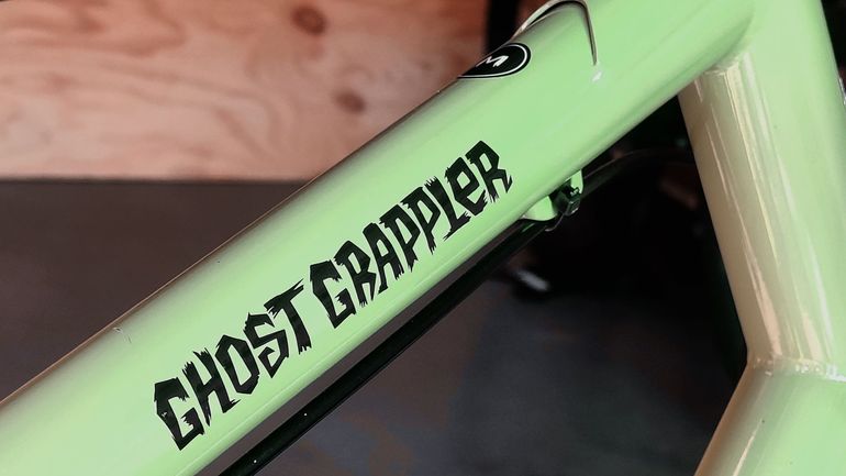 Used Surly Ghost Grappler 2022 Road & Gravel, Grün — image 6 of 10
