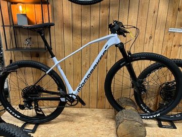 Brugt Mondraker CHRONO CARBON 2022 2022 MTB