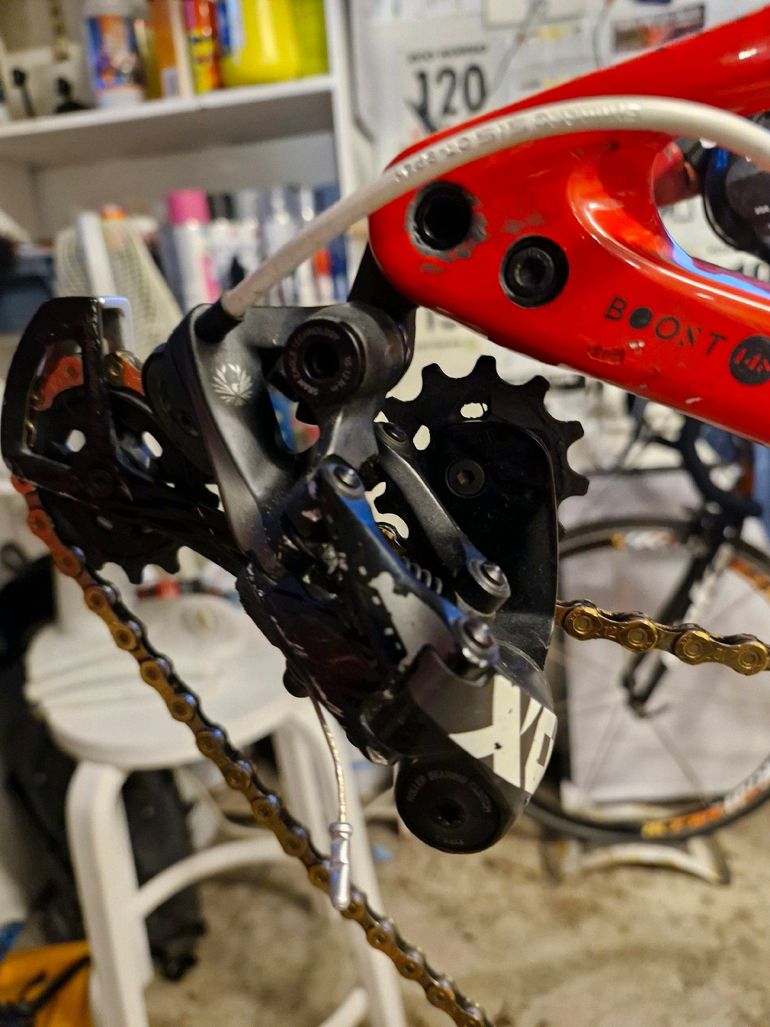 Orbea OIZ M10-TR 2019 2019 Mountainbike usato, Rosso — immagine 3 di 17