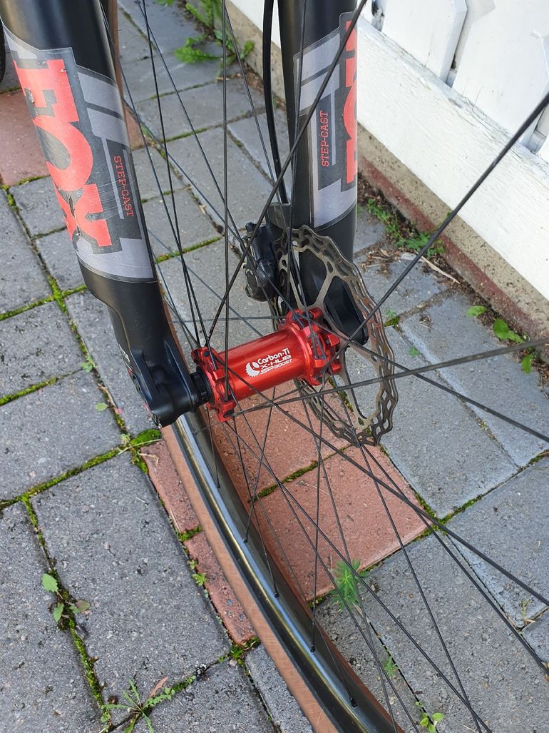 Orbea OIZ M10-TR 2019 2019 Mountainbike usato, Rosso — immagine 16 di 17