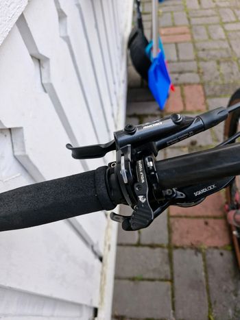 Orbea OIZ M10-TR 2019 2019 Mountainbike usato, Rosso — immagine 8 di 17
