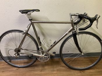 Used Mongoose Pro 2000 Road & Gravel — image 1 of 6