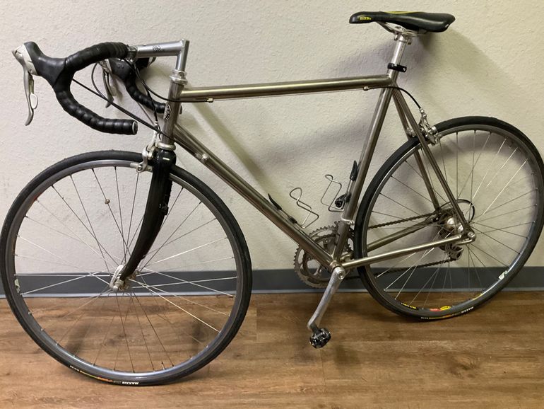 Used Mongoose Pro 2000 Road & Gravel — image 2 of 6