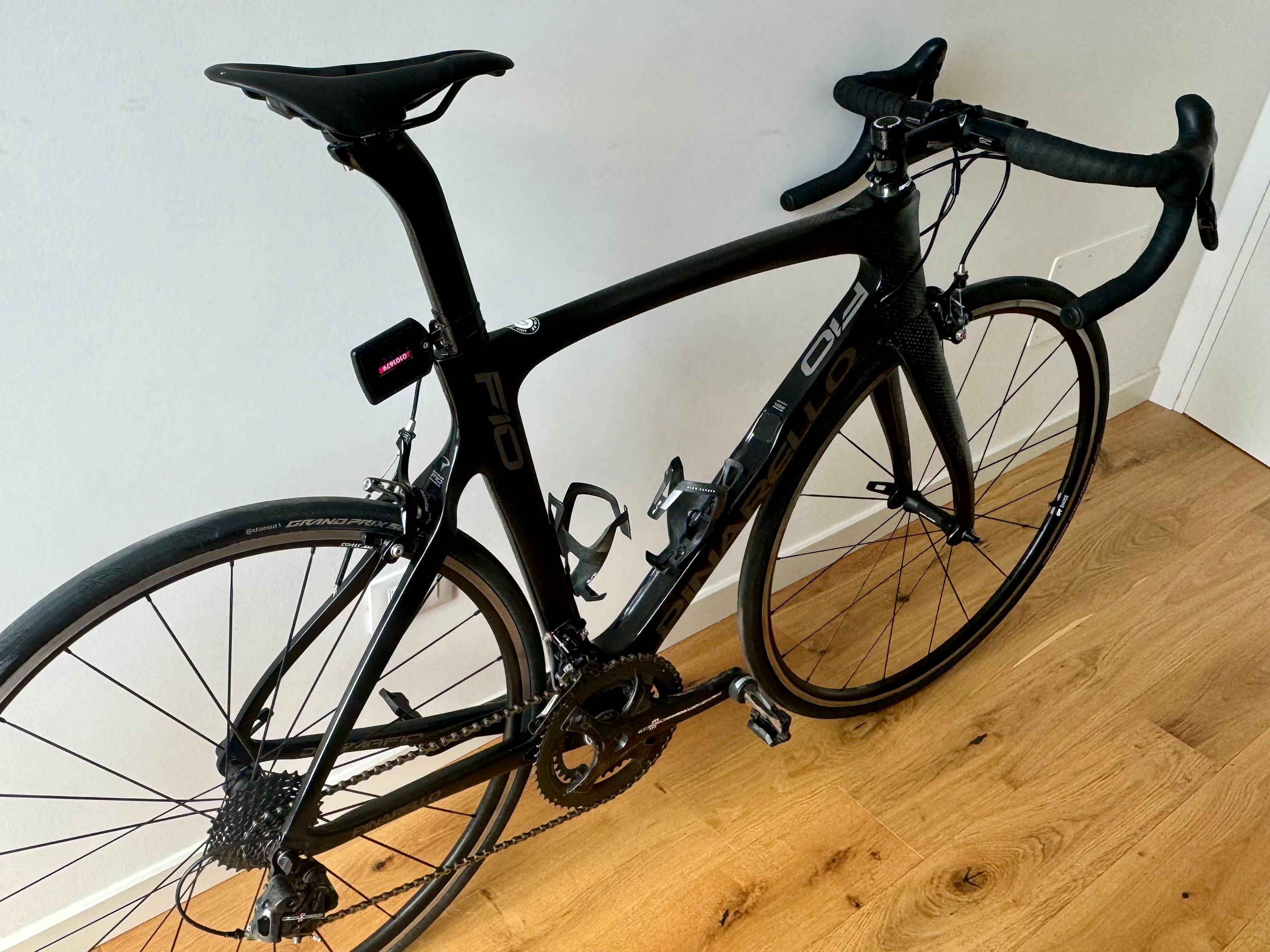 Pinarello f10 black on sale