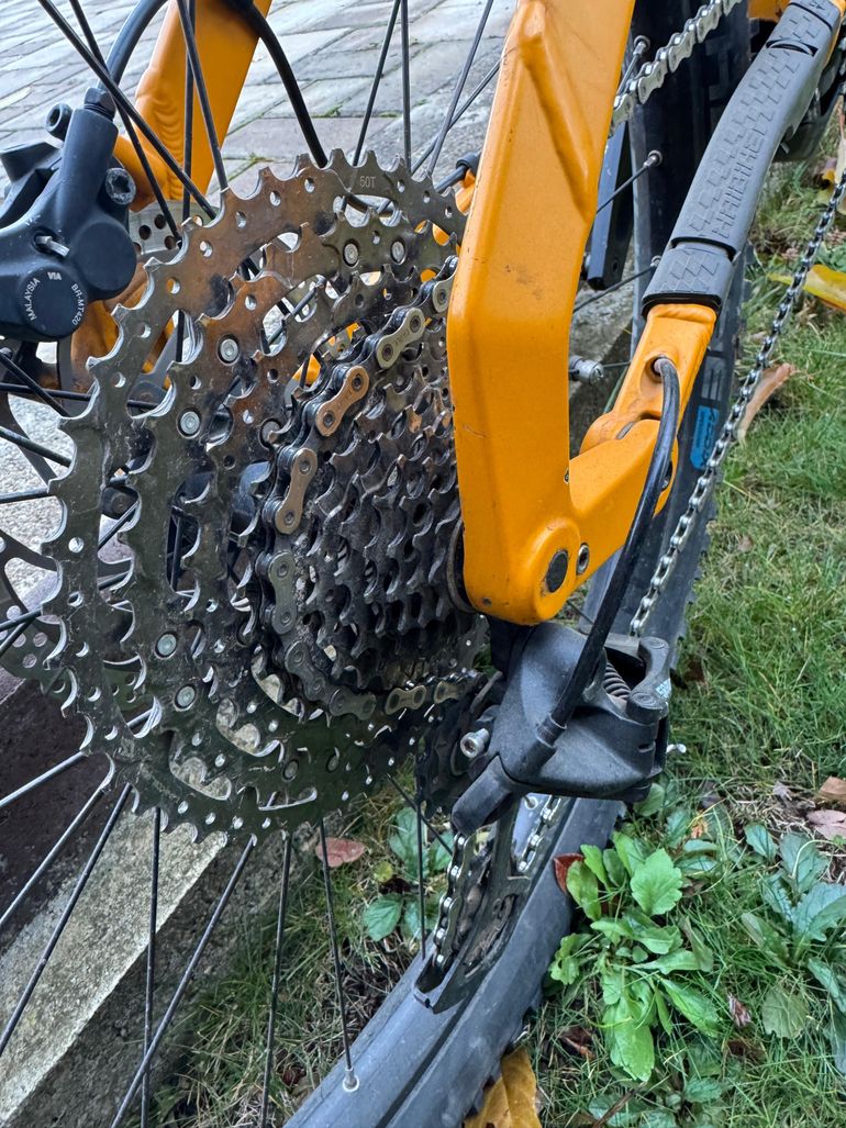 Haibike Alltrail Shimano Deore 2022 Mountainbike usato, Nero — immagine 9 di 9